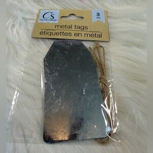 Crafters Square Silver Metal Tags